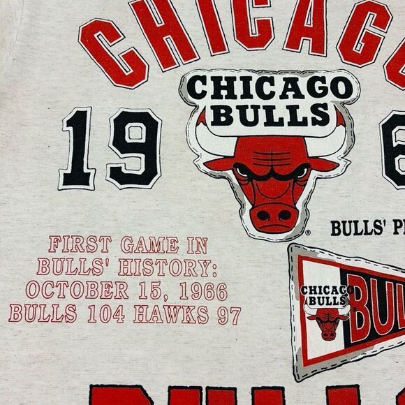 Vintage Chicago Bulls All Over Print Quarter Sleeve Tee - Picture 3 of 10